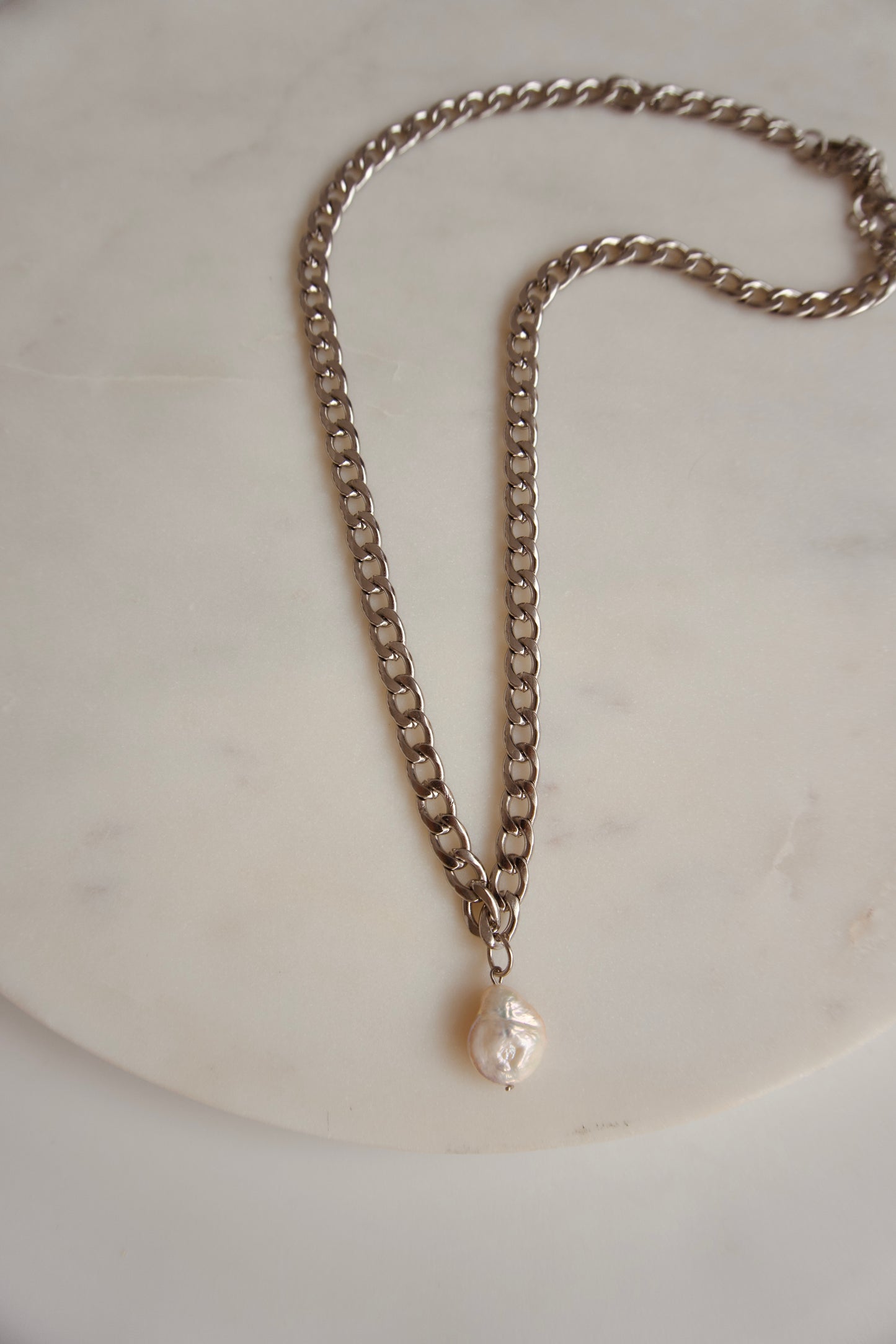Nera Necklace