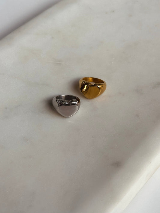 mini heart ring